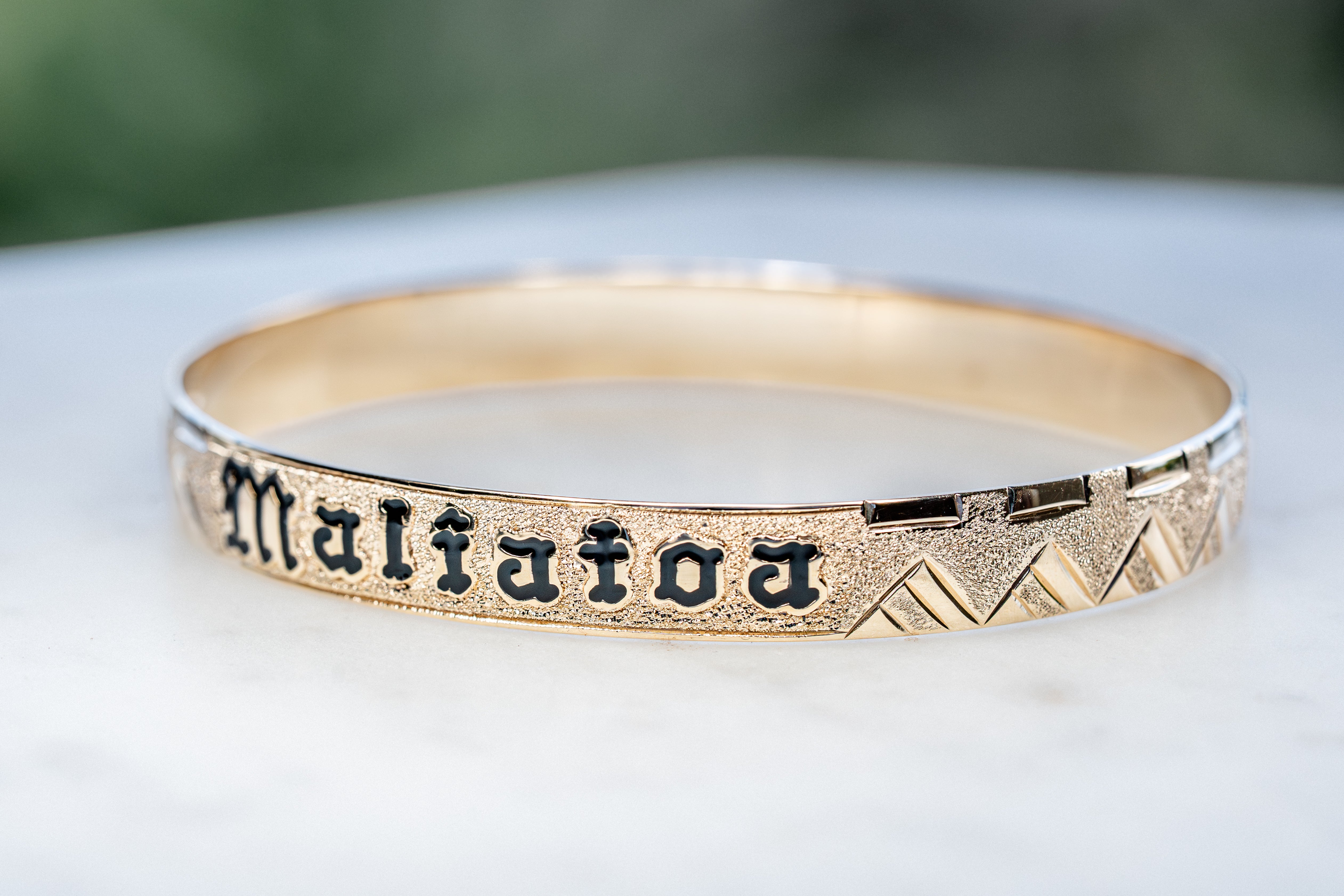 Custom Hawaiian Heirloom Bangle